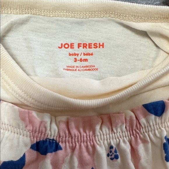 Joe Fresh Baby Romper with Pink and Blue Floral Design - Picture 3 of 4